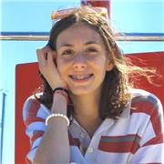 Trabajadora, positiva, dinámica, extrovertida y sin problema para trabajar de cara al público. Gran capacidad de aprendizaje y adaptación. Comunicativa y con facilidad para trabajar en equipo.